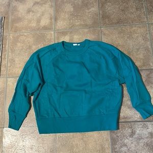 Gap crewneck sweatshirt, size large